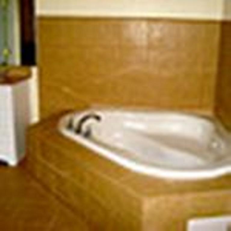 The Whispering Pines Motel- Whitestone White Stone Extérieur photo