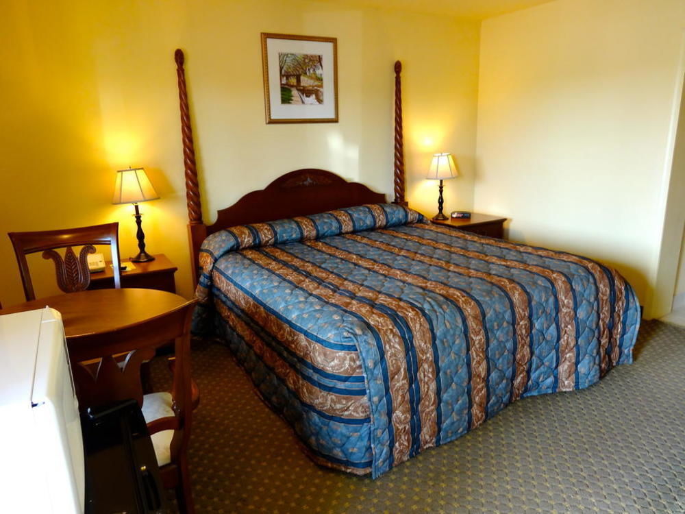 The Whispering Pines Motel- Whitestone White Stone Extérieur photo