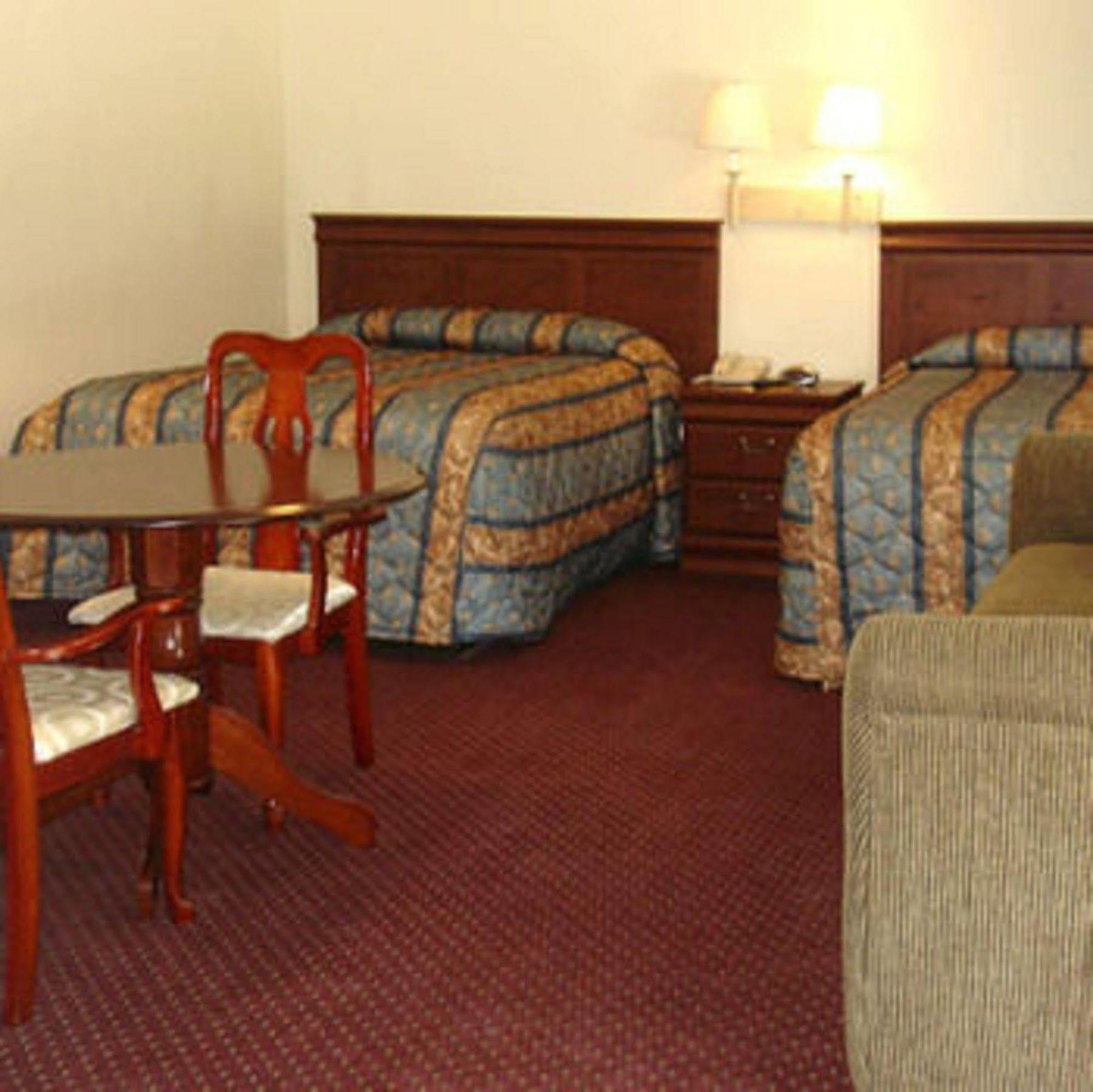 The Whispering Pines Motel- Whitestone White Stone Chambre photo